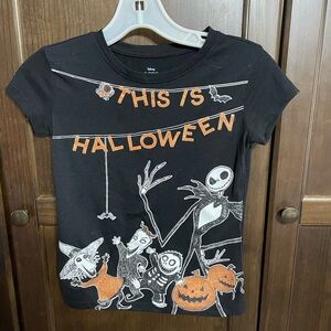 Girls Nightmare Before Christmas tee size medium